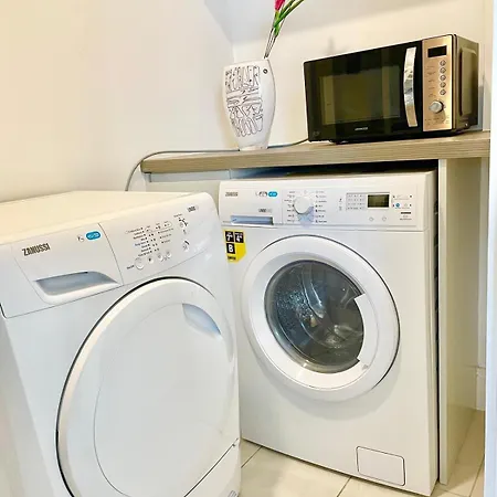 דירה Wishie Homes- Entire Unit Next To Luas Train Stop *